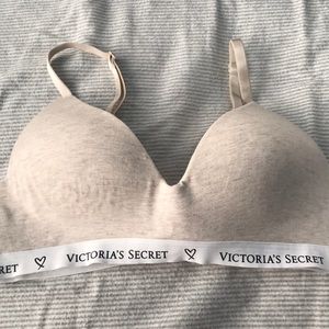 VS Cotton lightly lined t-shirt bra